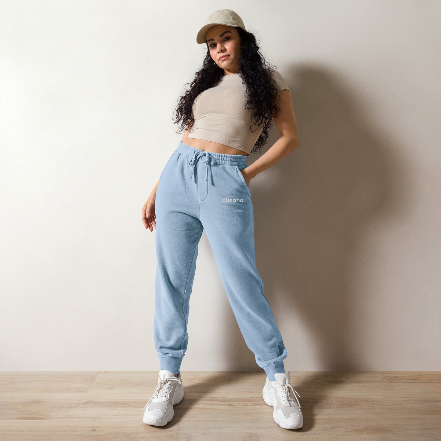 Alieana Unisex Pigment-Dyed Sweatpants